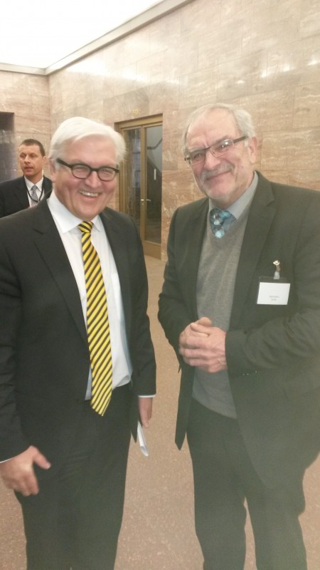 Außenminister Frank-Walter Steinmeier und Gertmann Sude im Auswärtigen Amt